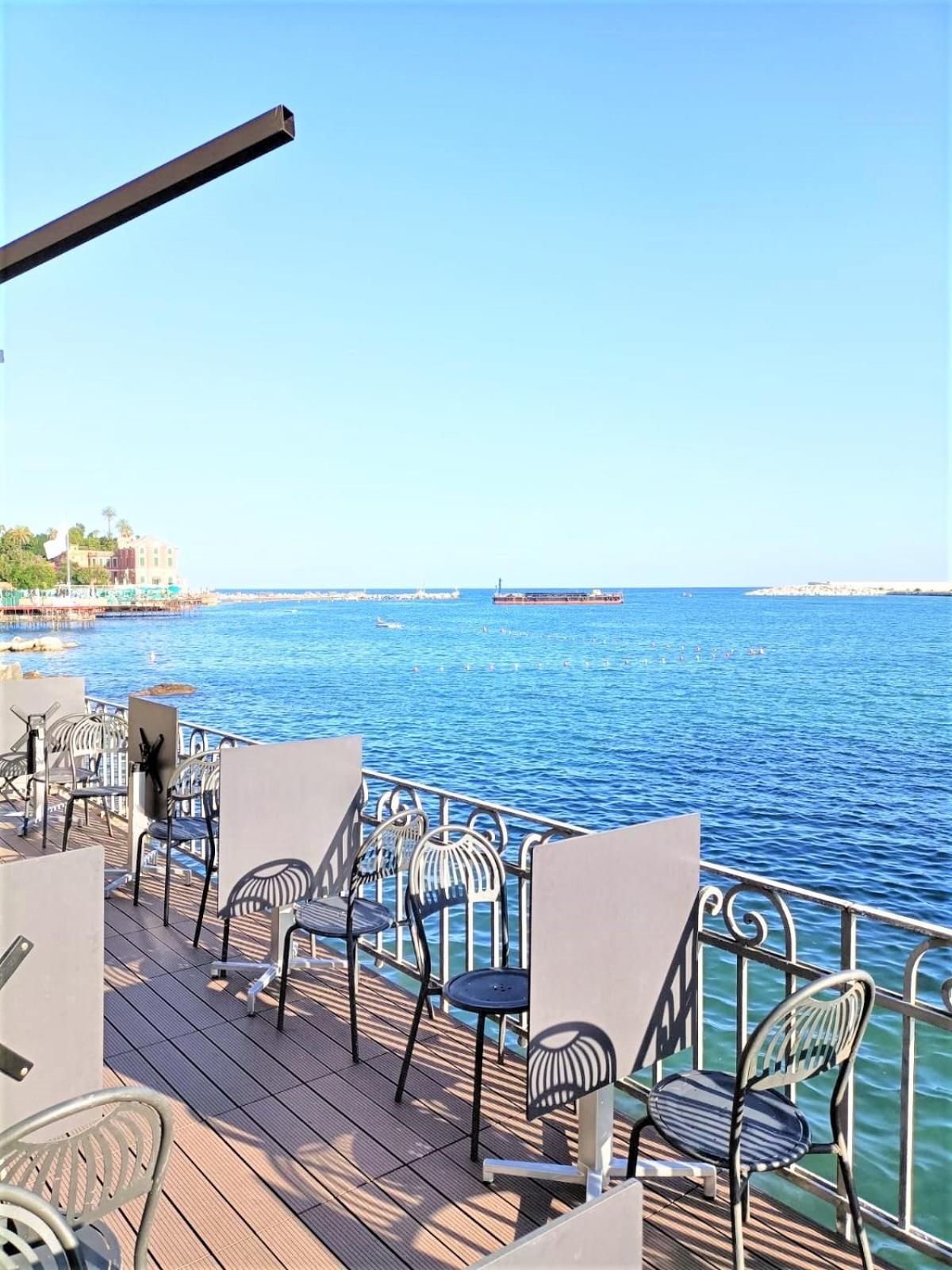 Fronte Del Golf Lägenhet Rapallo Exteriör bild